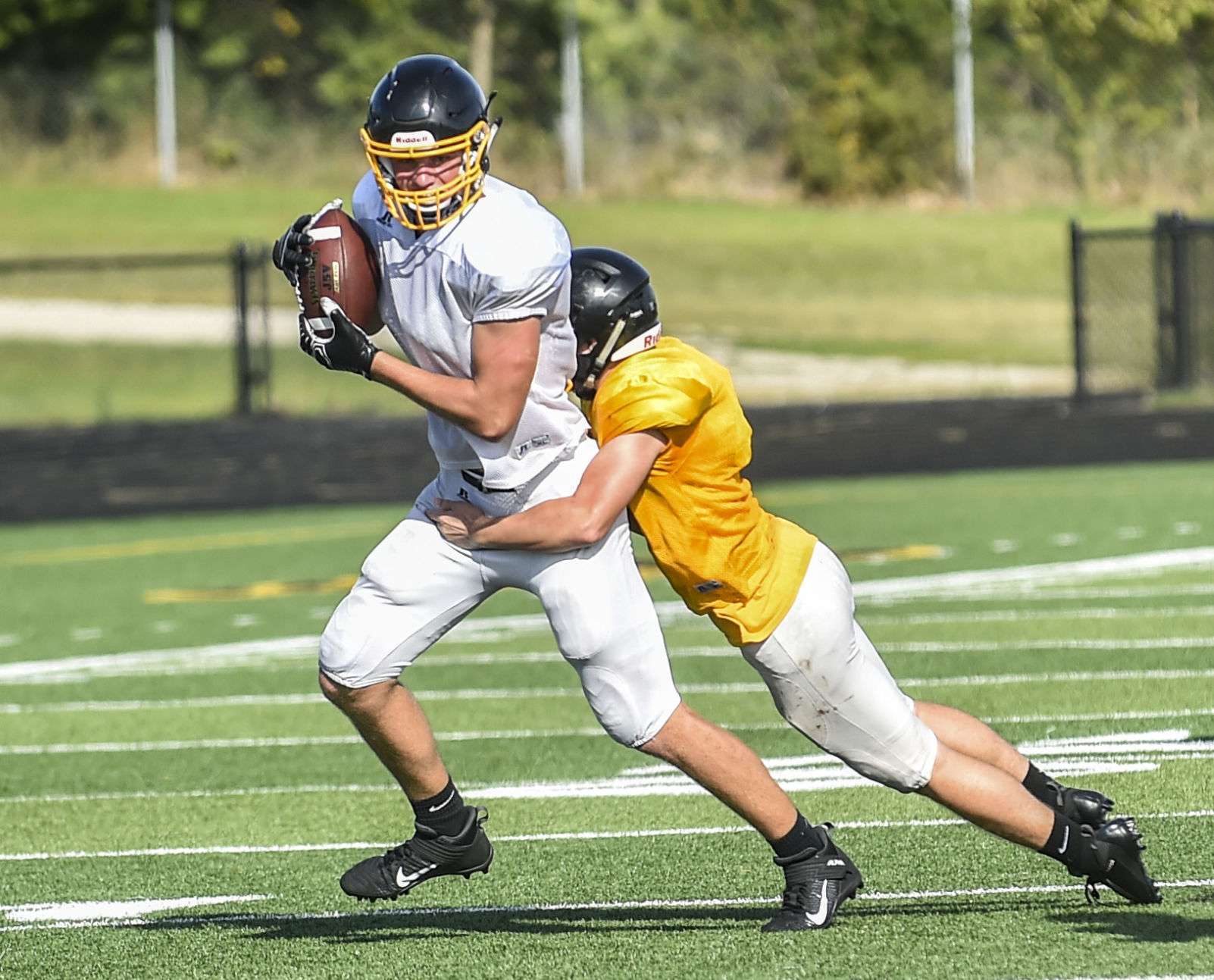 082019-qct-spt-bett football-21.jpg